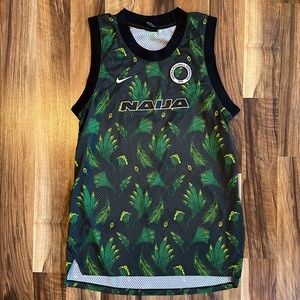 Nike Football Nigeria Basketball Jersey in green Naja Jersey Size M